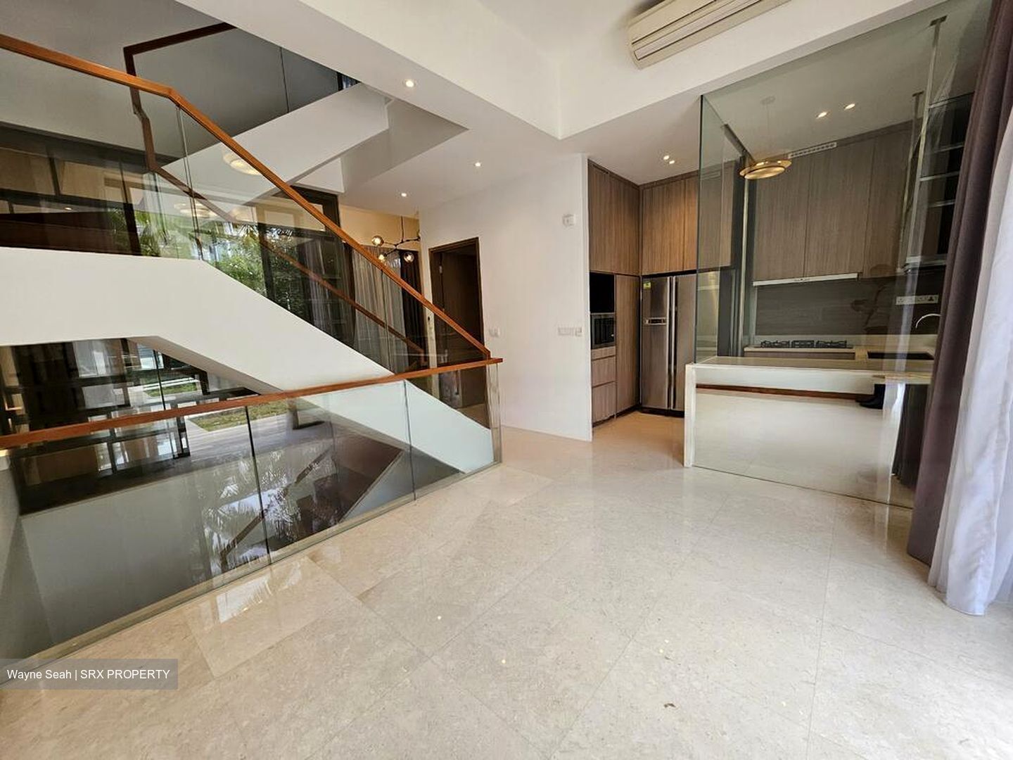 Sunrise Avenue (D28), Terrace #455965521